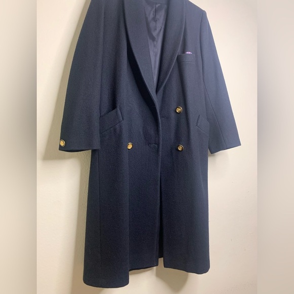Stylish Gray Wool Coat - Picture 6 of 11